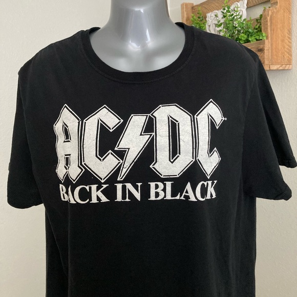 AC/DC Shirt - Picture 3 of 4